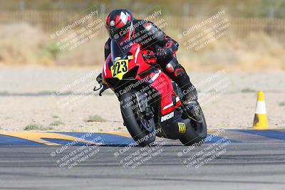 media/Oct-20-2024-CVMA (Sun) [[d4a3dff211]]/Race 5-Amateur Supersport Open/